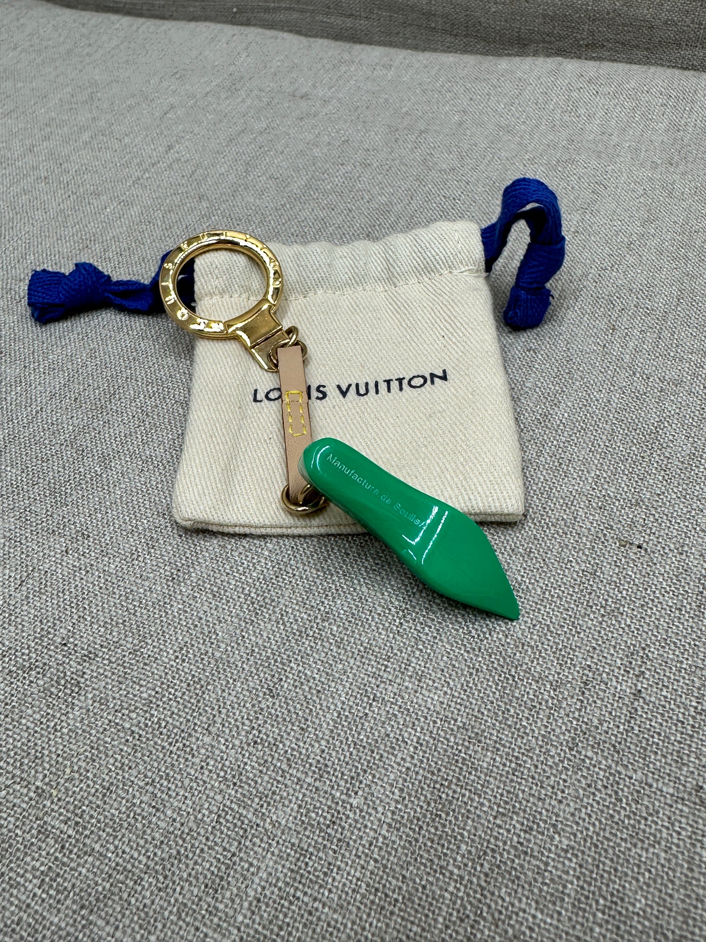 Louis Vuitton Nyckelring