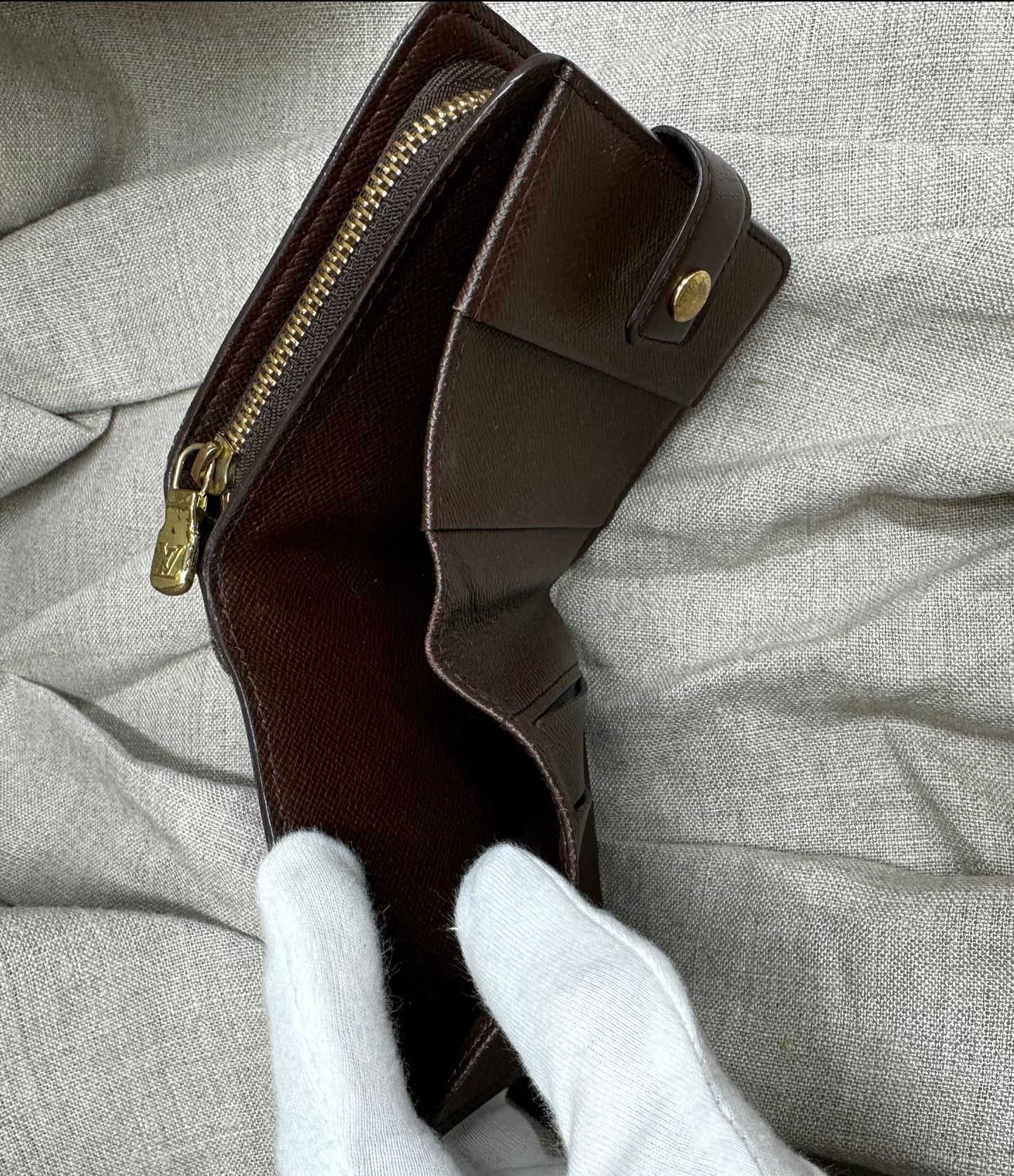 Louis Vuitton Compact Zip wallet