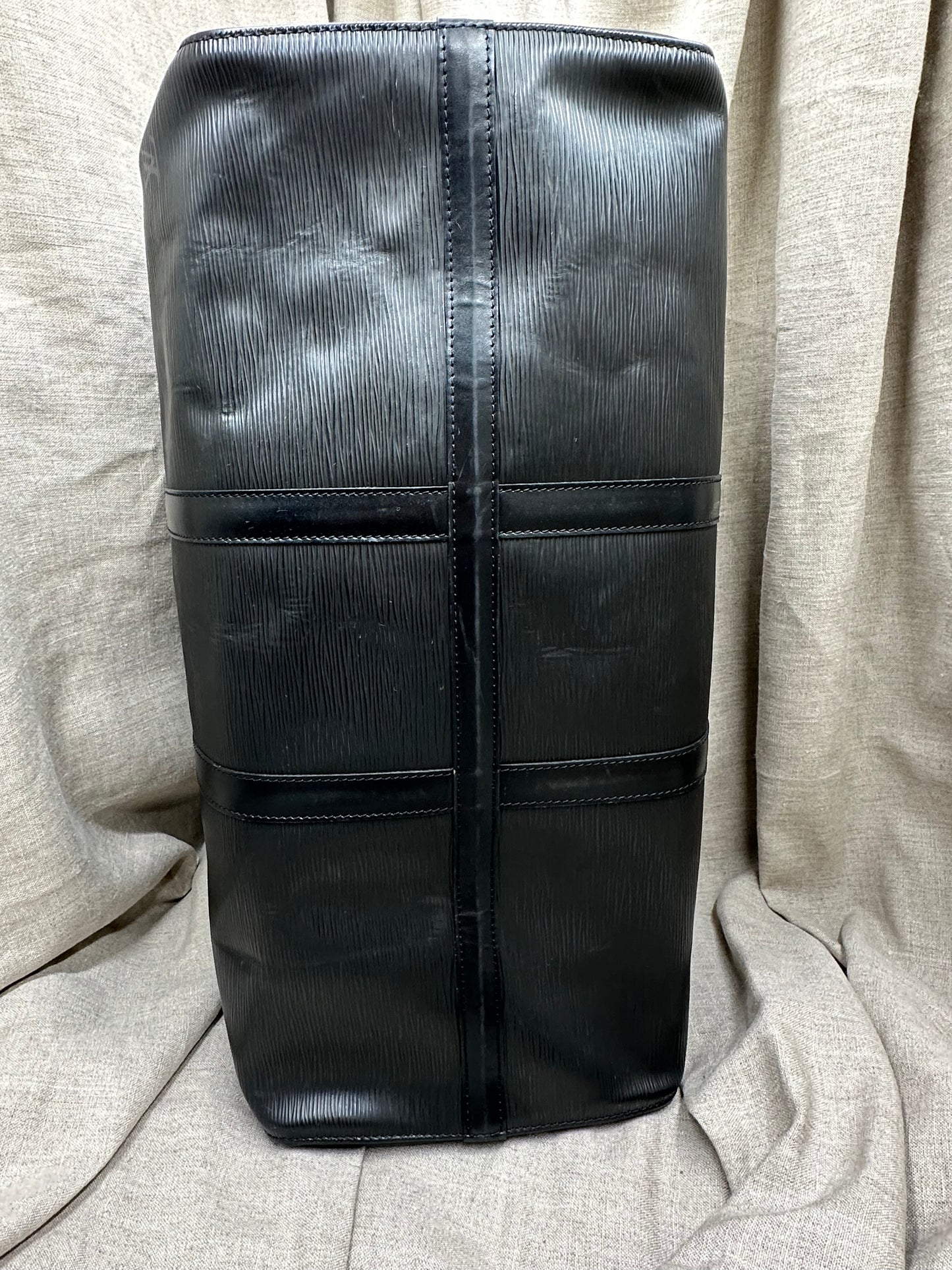 Louis Vuitton Keepall EPI 50