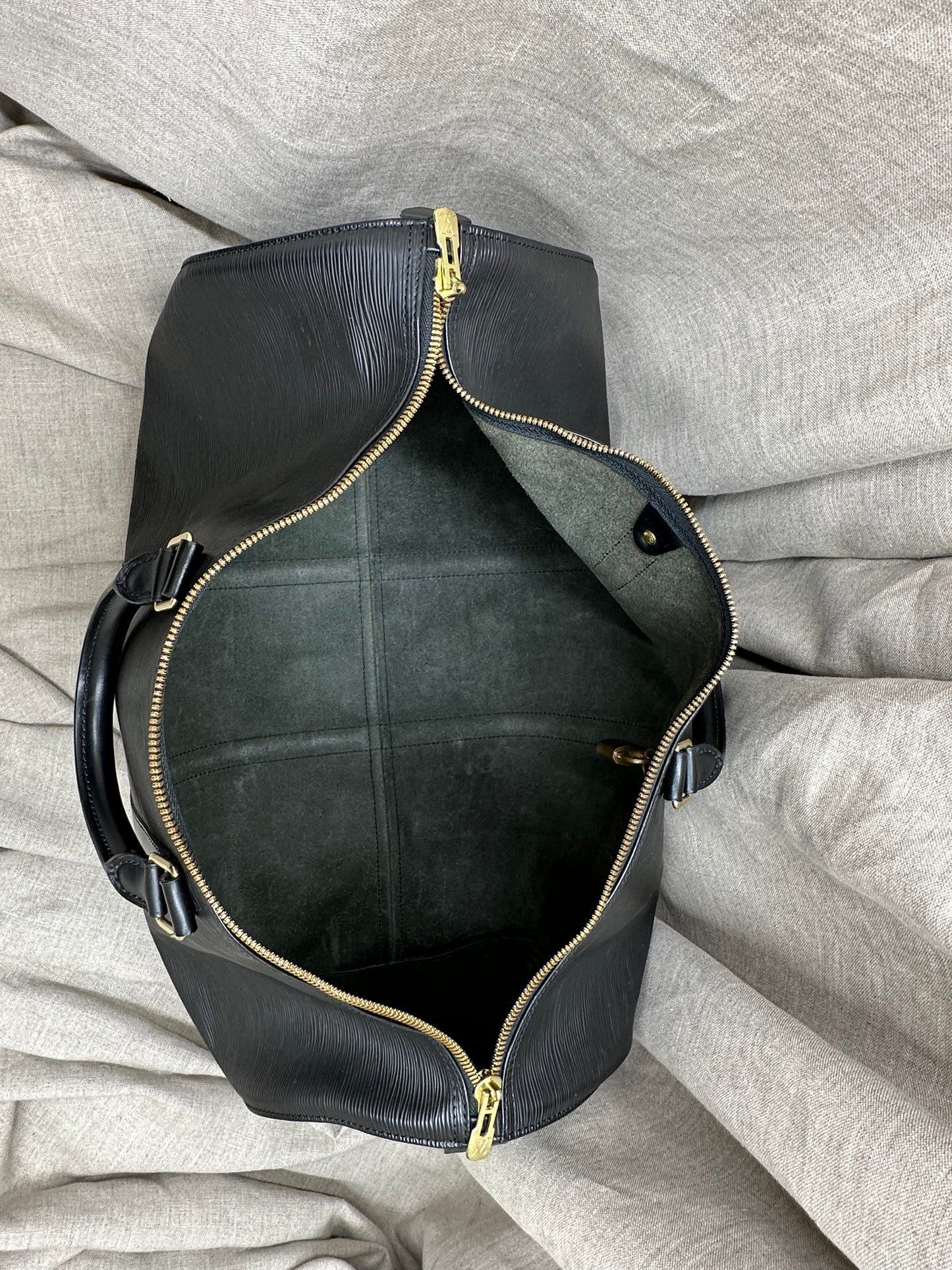 Louis Vuitton Keepall EPI 50