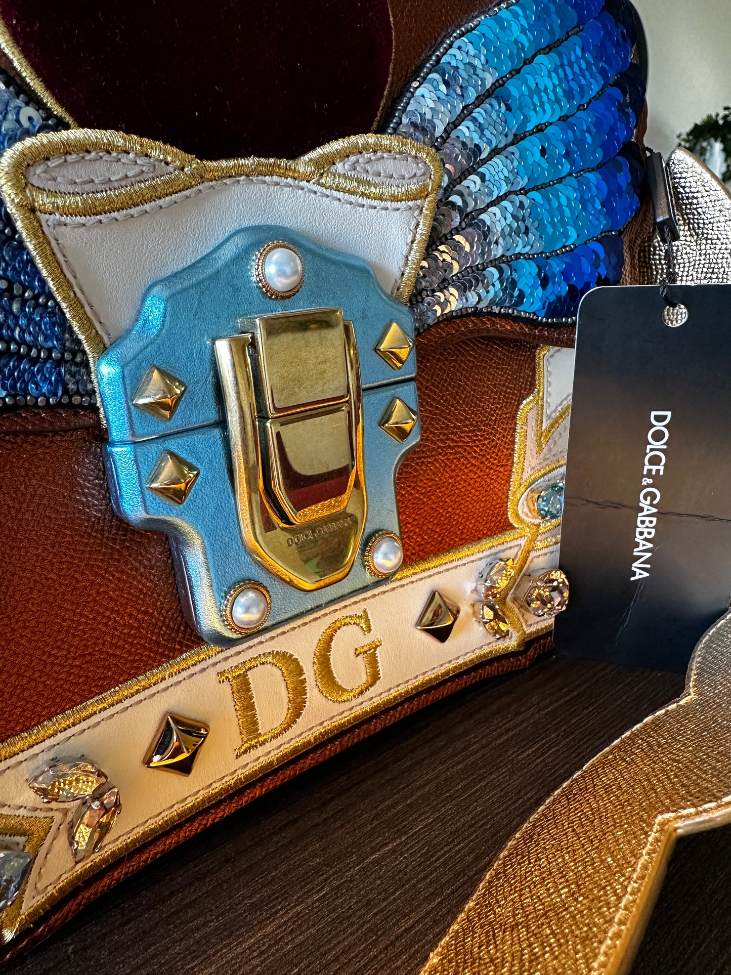 Dolce Gabbana Lucia