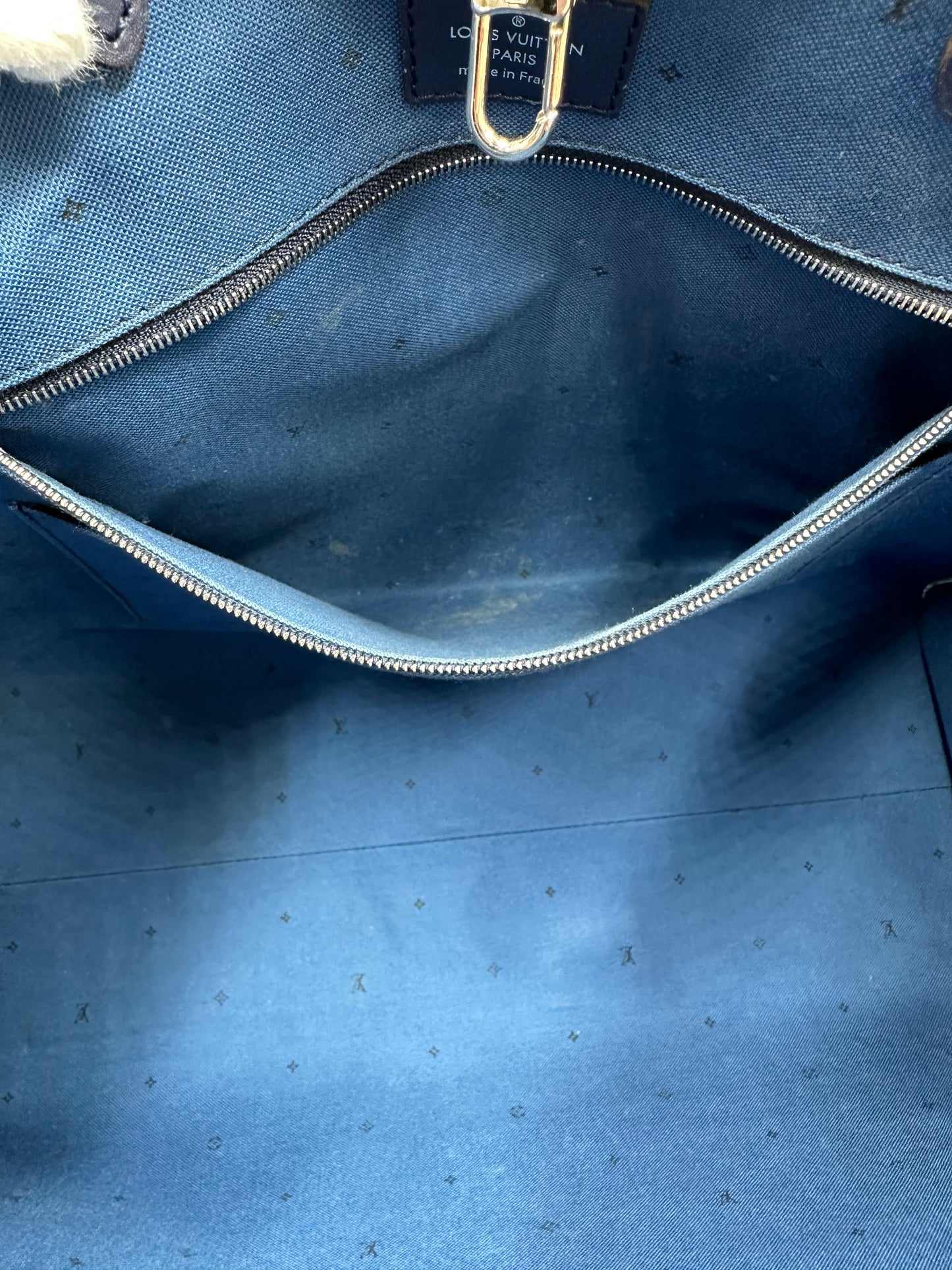 Louis Vuitton OnTheGo Escale GM