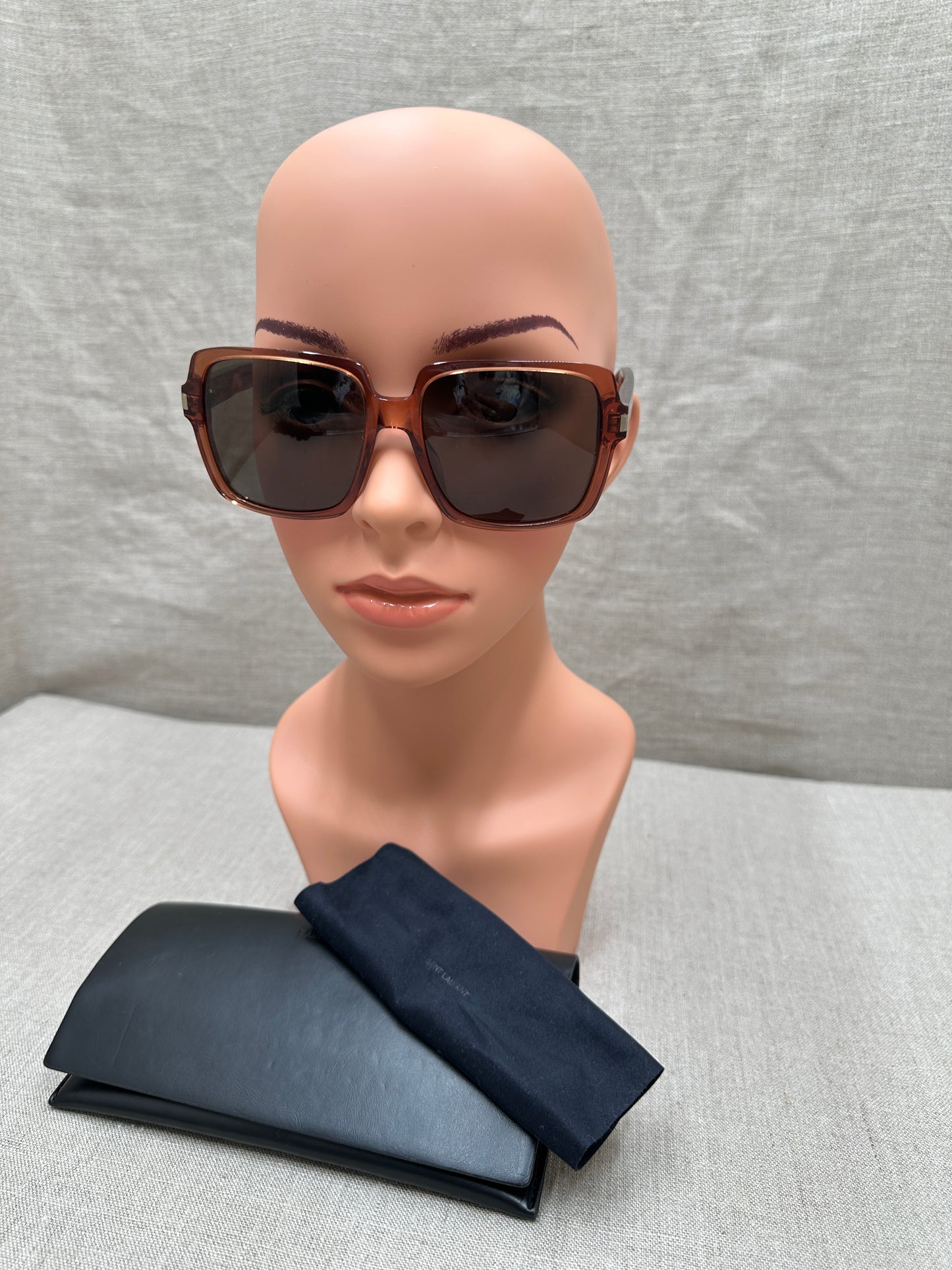 Saint Laurent solglasögon