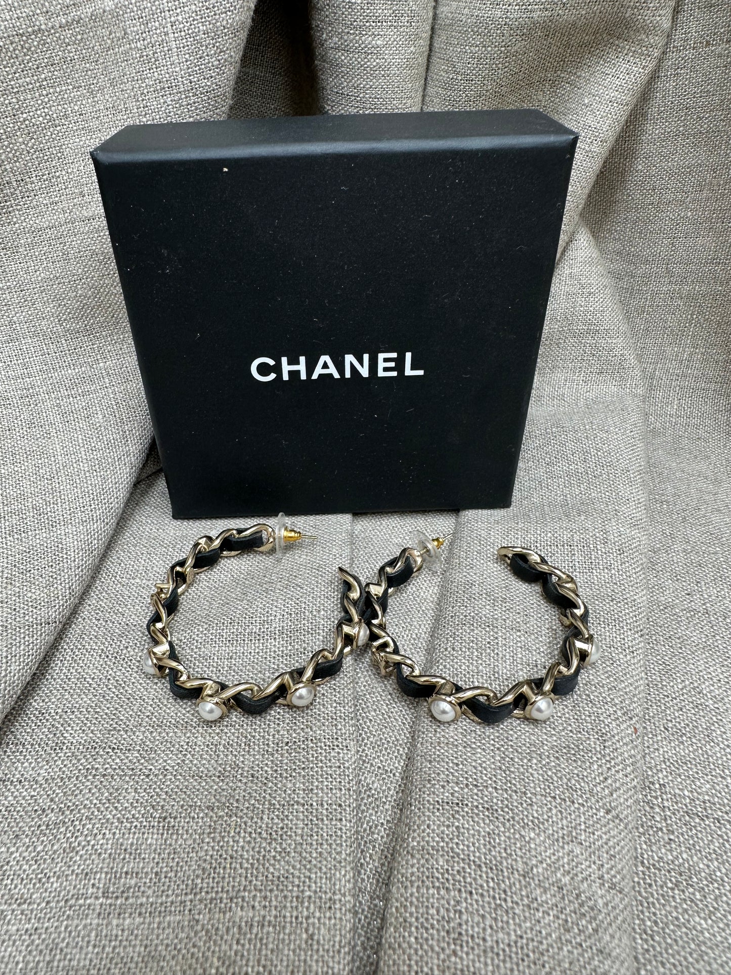 Chanel örhängen Hoop