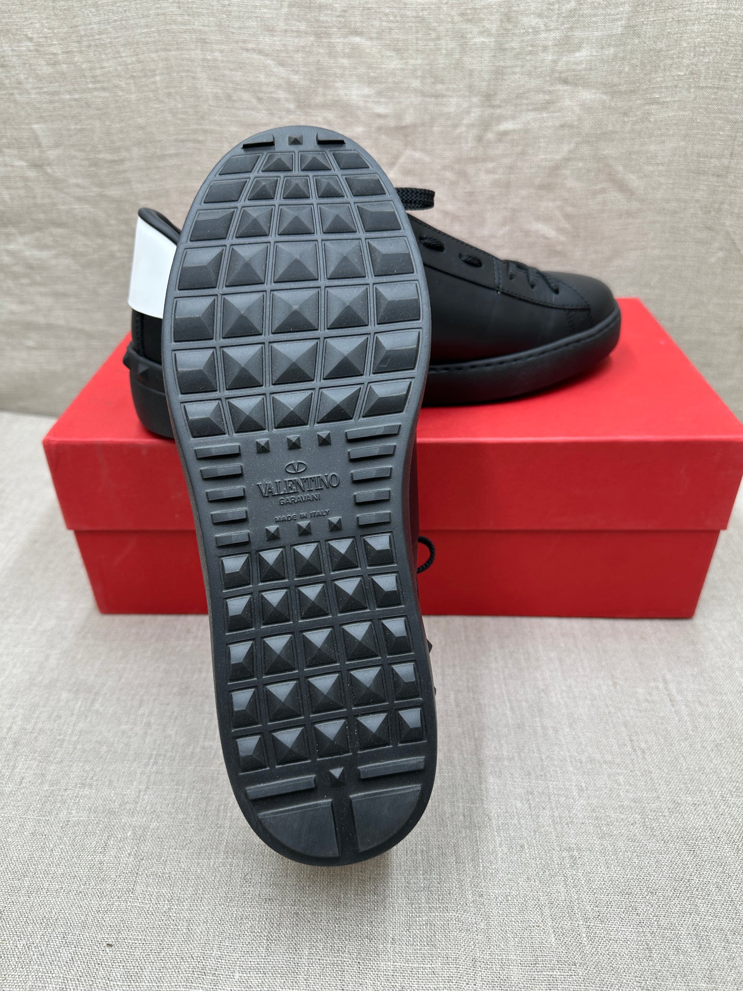 Valentino Garavani sneakers 41