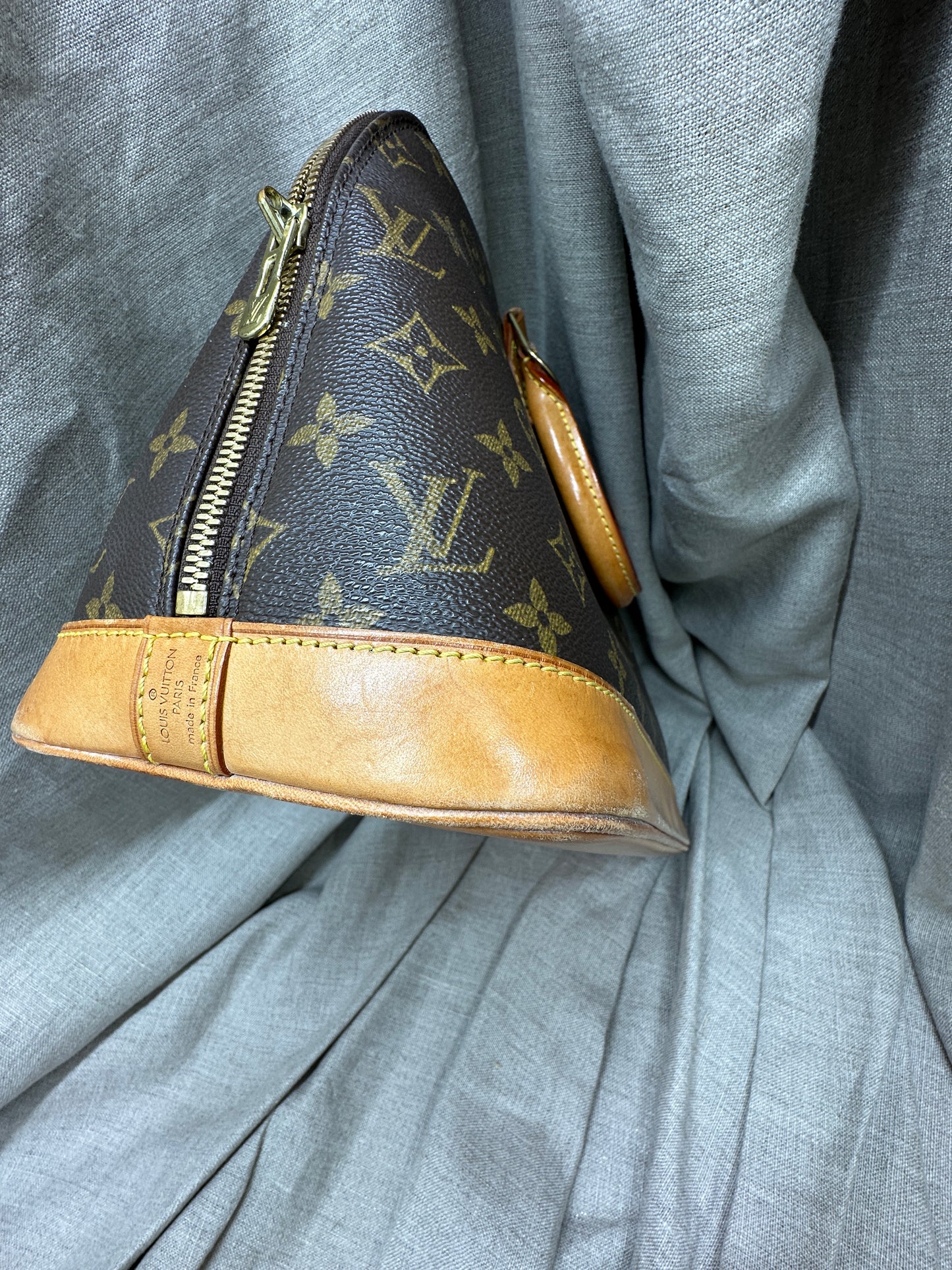 Louis Vuitton Alma MM