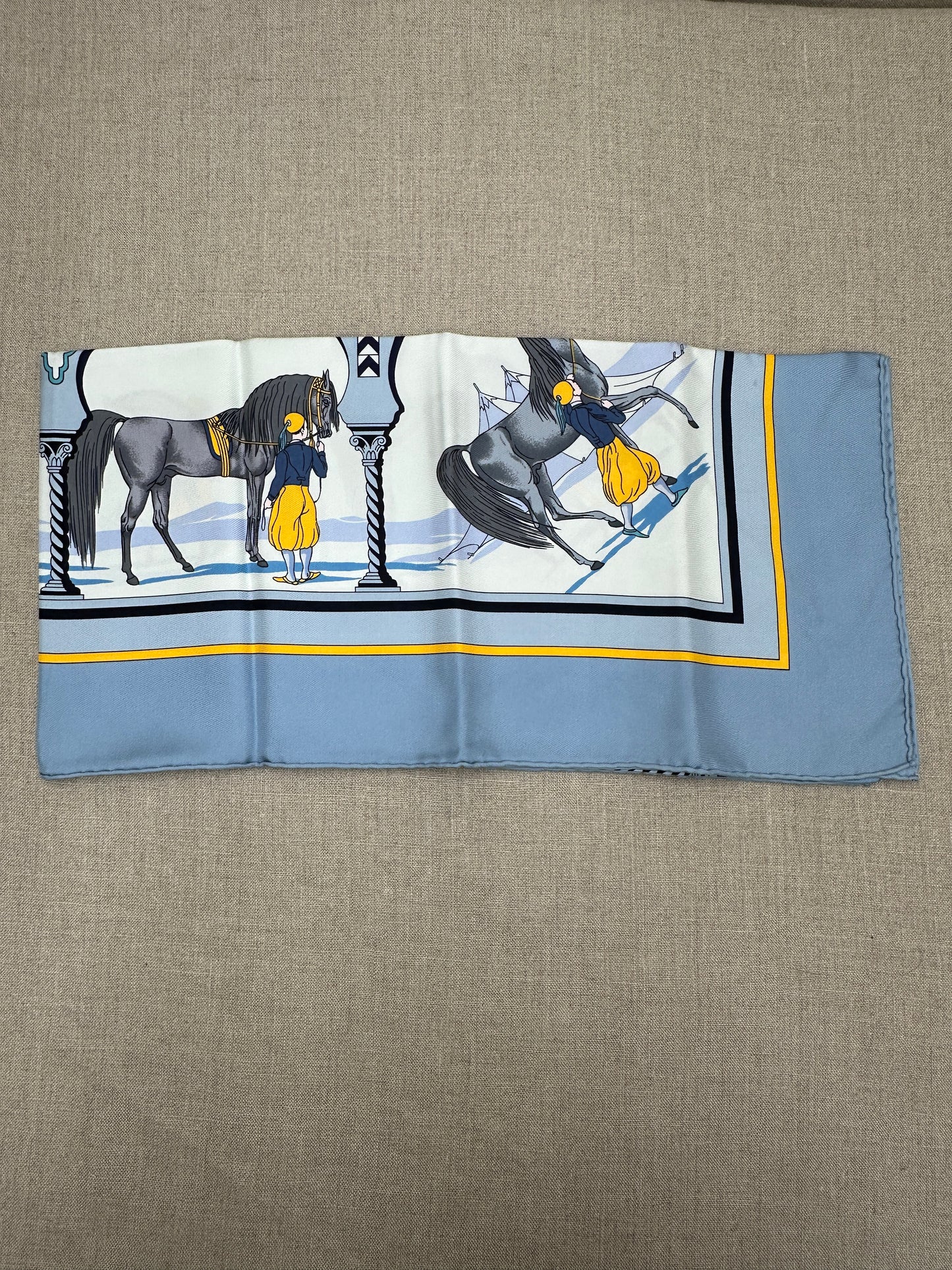 Hermés Scarves