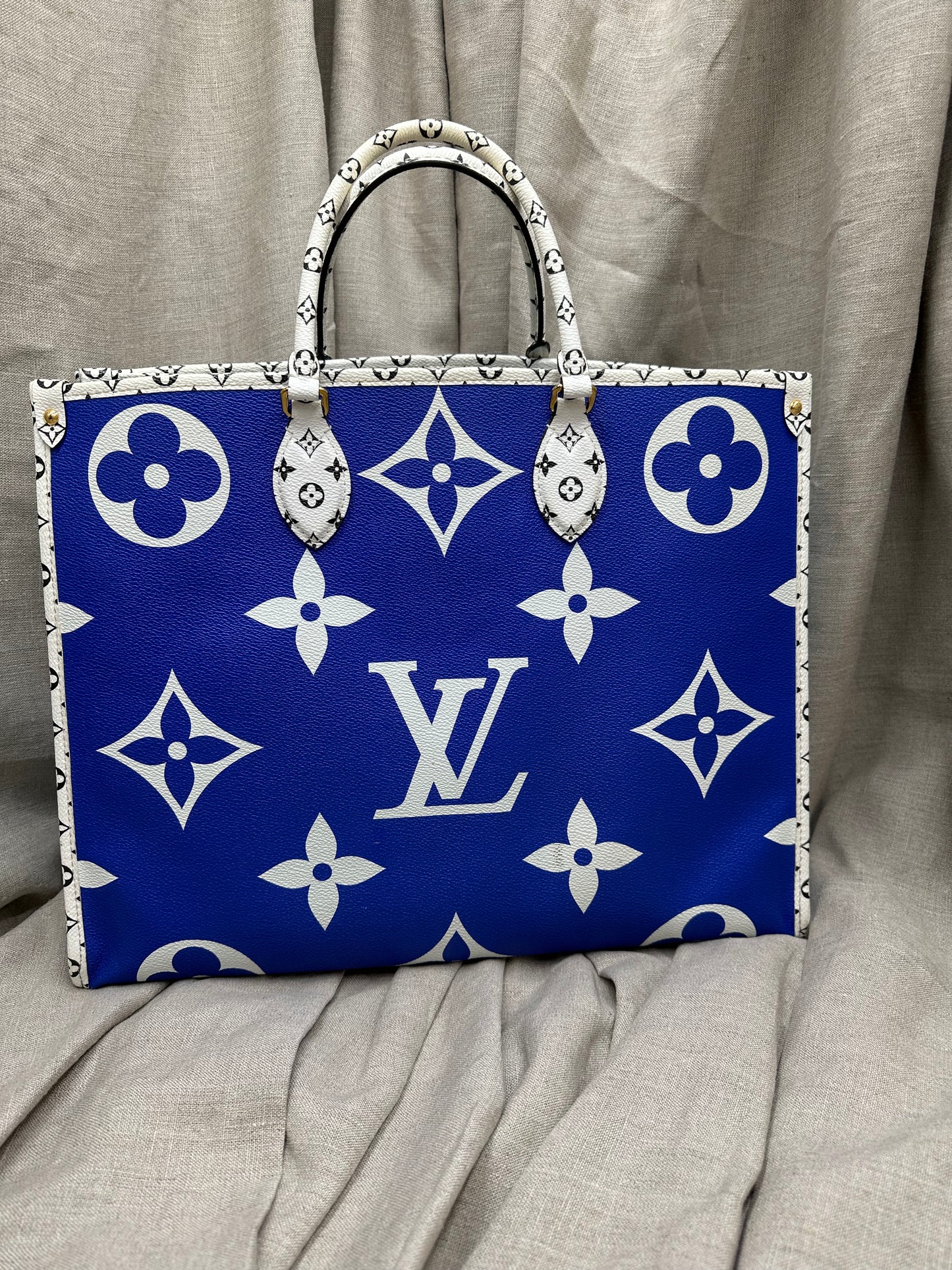 Louis Vuitton Onthego MNG Giant Palma