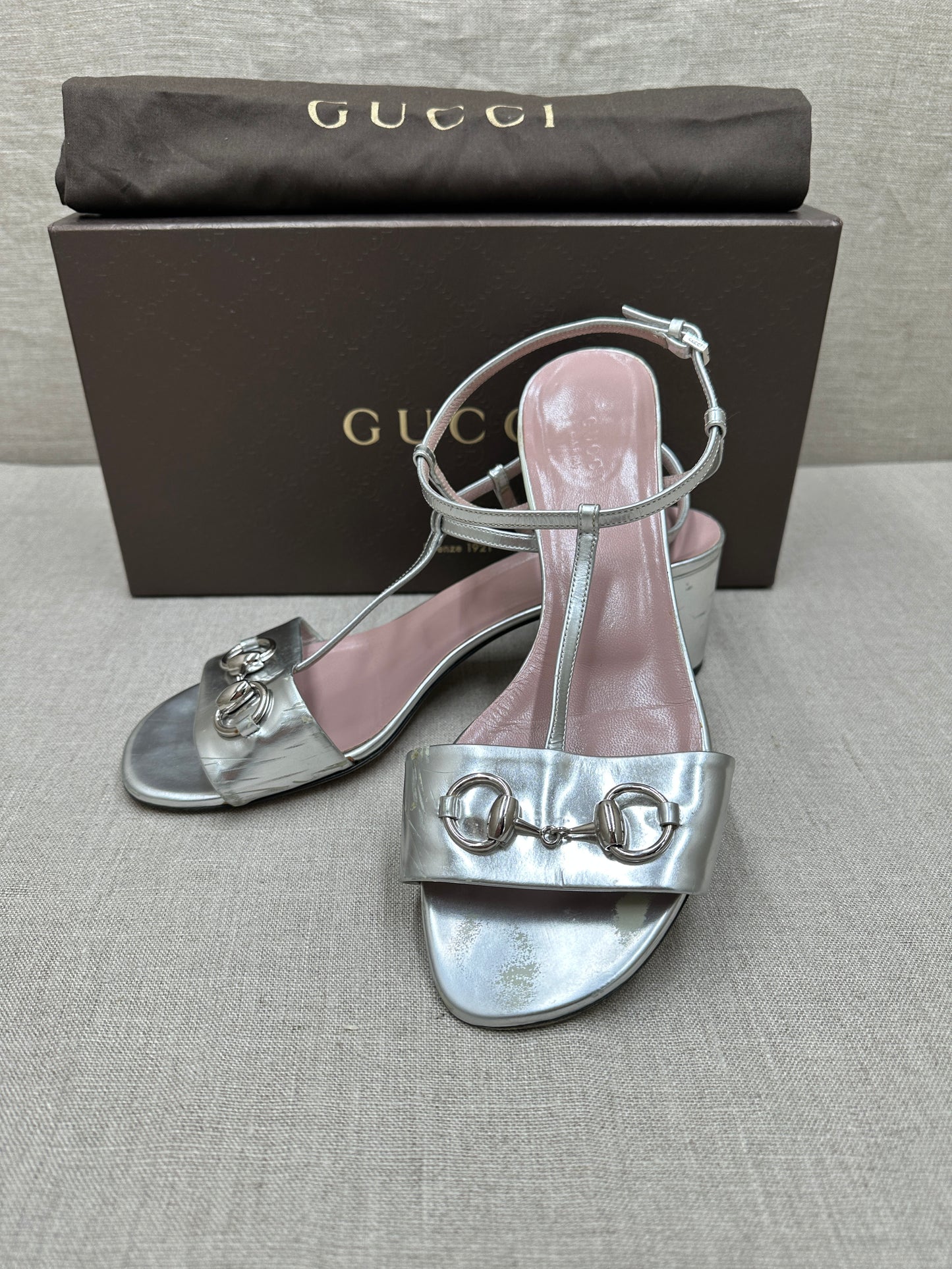 Gucci sandal silver