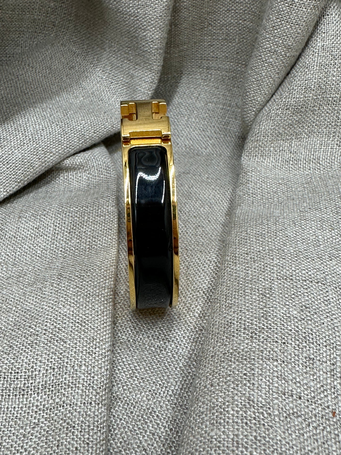 Hermès Clic H armband svart/guld