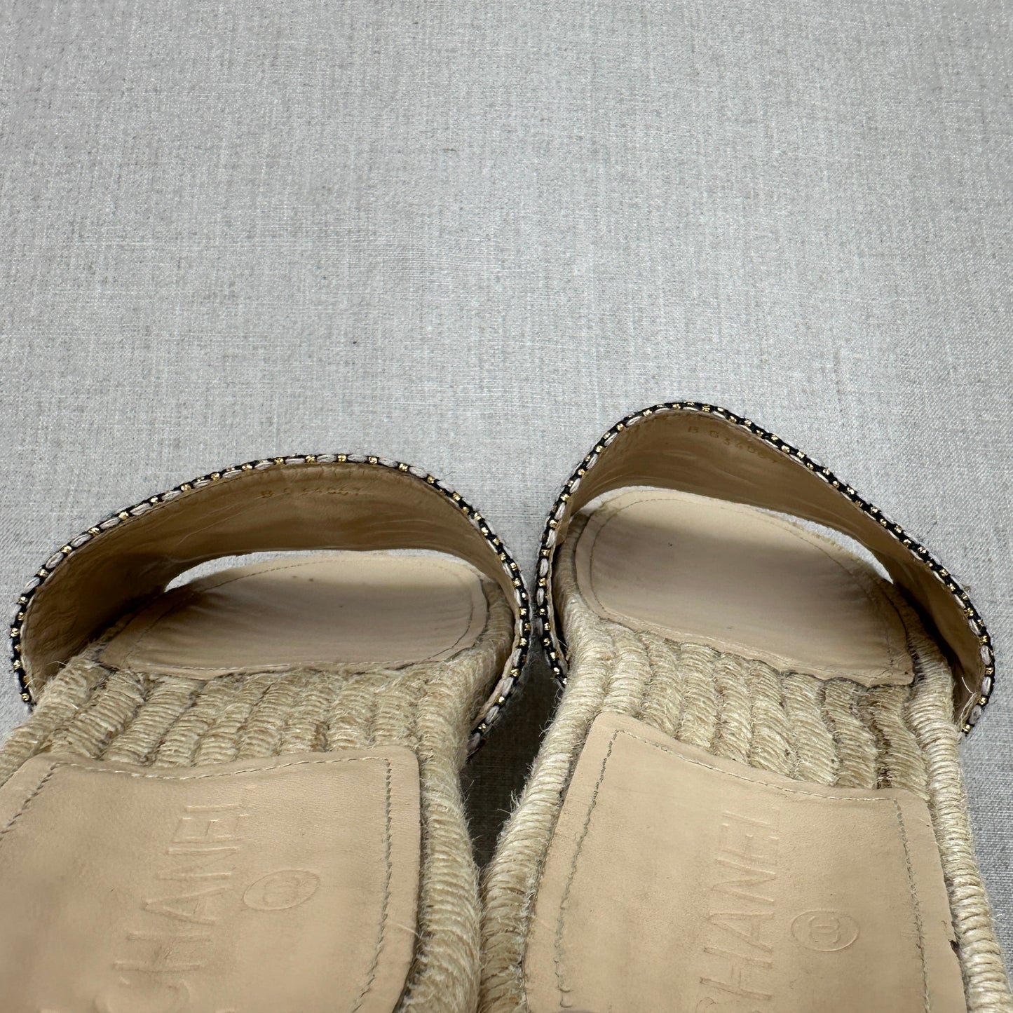 Chanel slides canvas