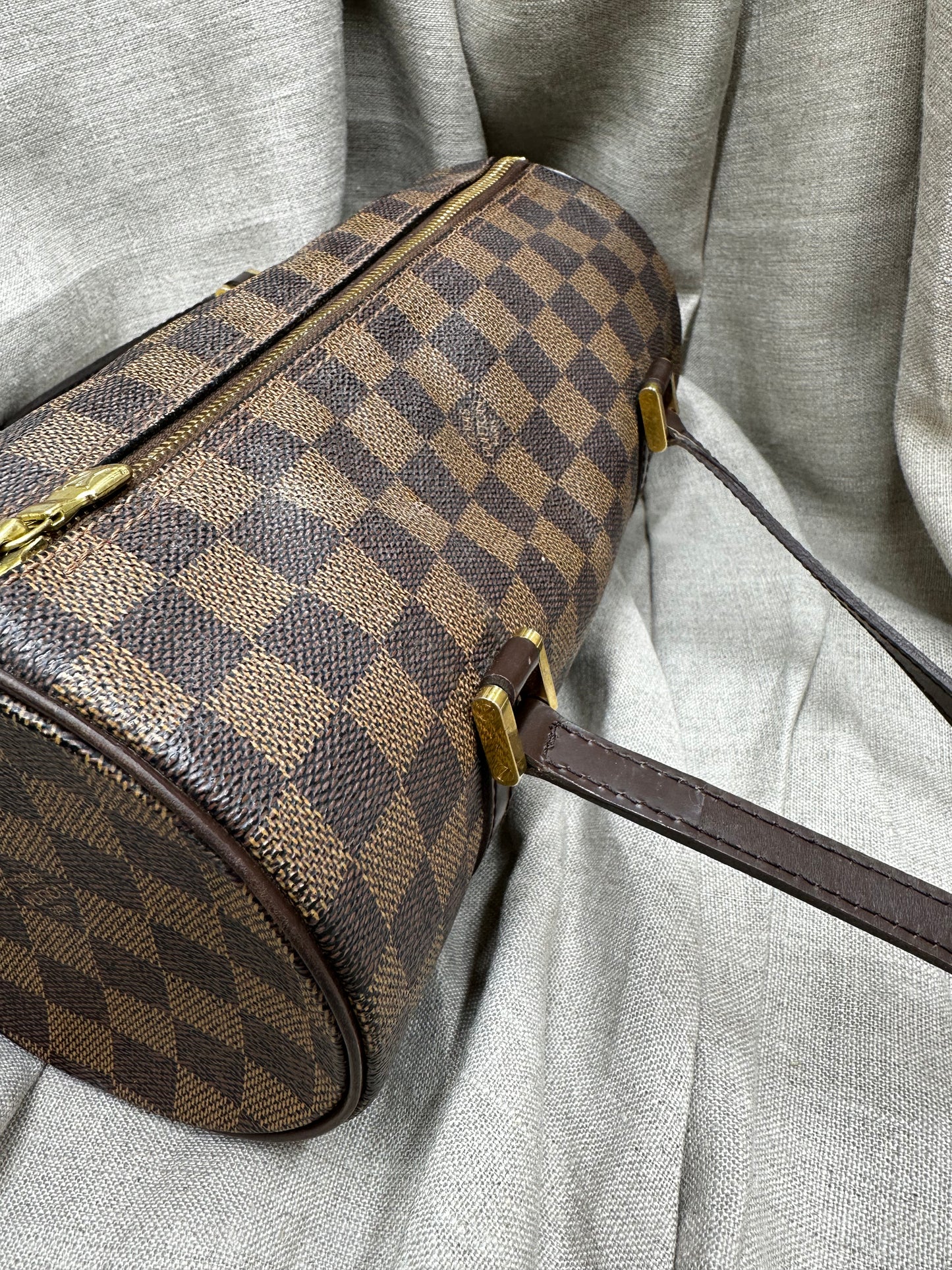 Louis Vuitton Papillon 26