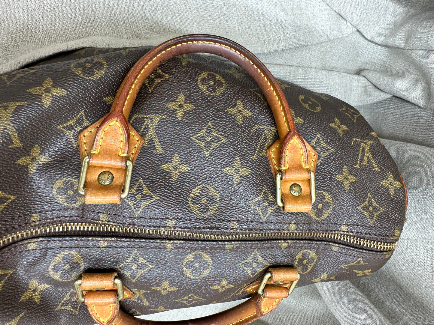 Louis Vuitton Speedy 30 monogram