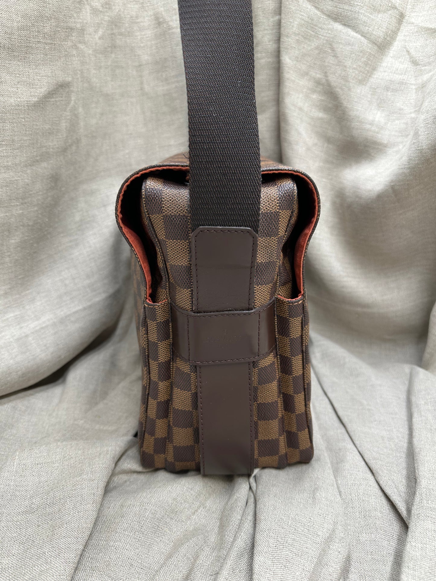 Louis Vuitton Naviglio - unisex