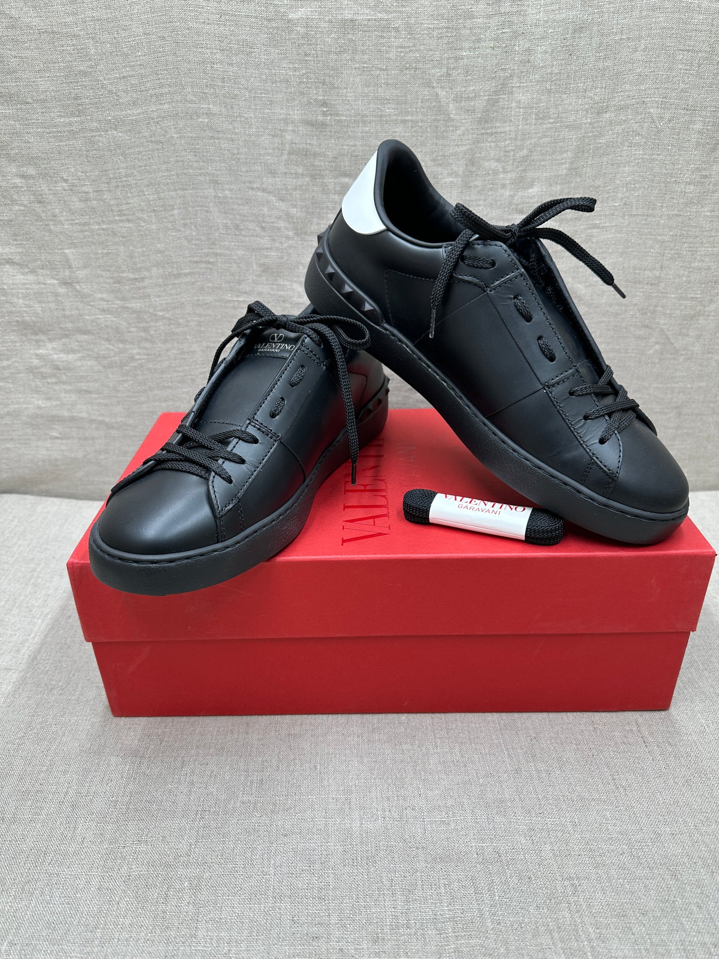 Valentino Garavani sneakers 41