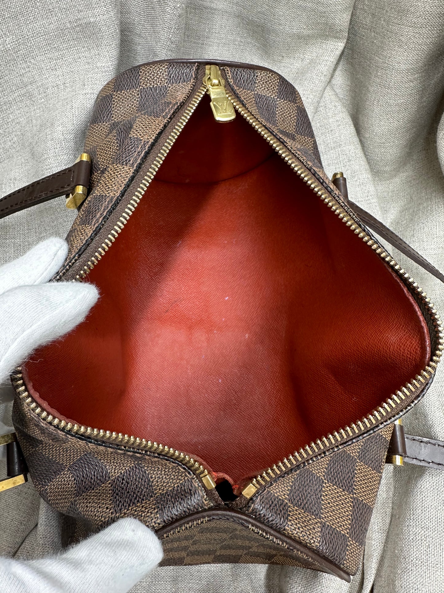 Louis Vuitton Papillon 26