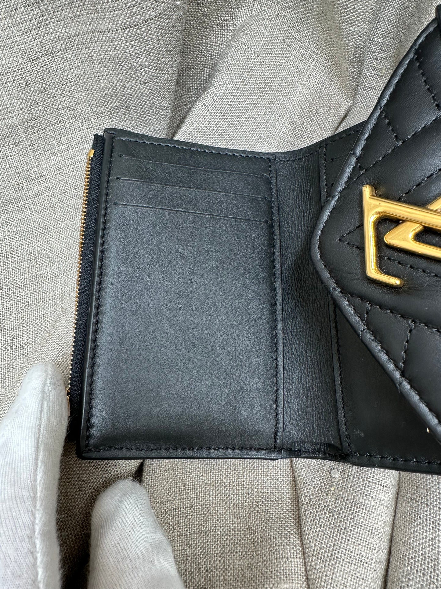 Louis Vuitton New Wave wallet