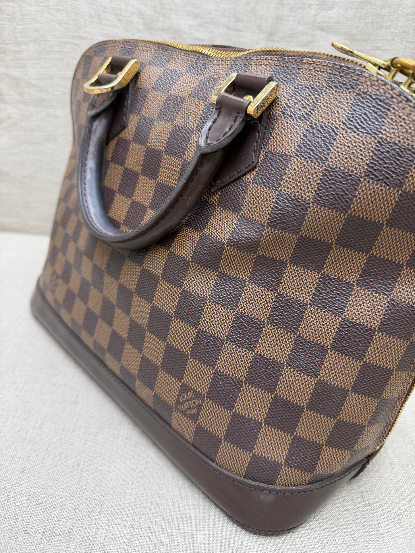 Louis Vuitton Alma Ebene PM