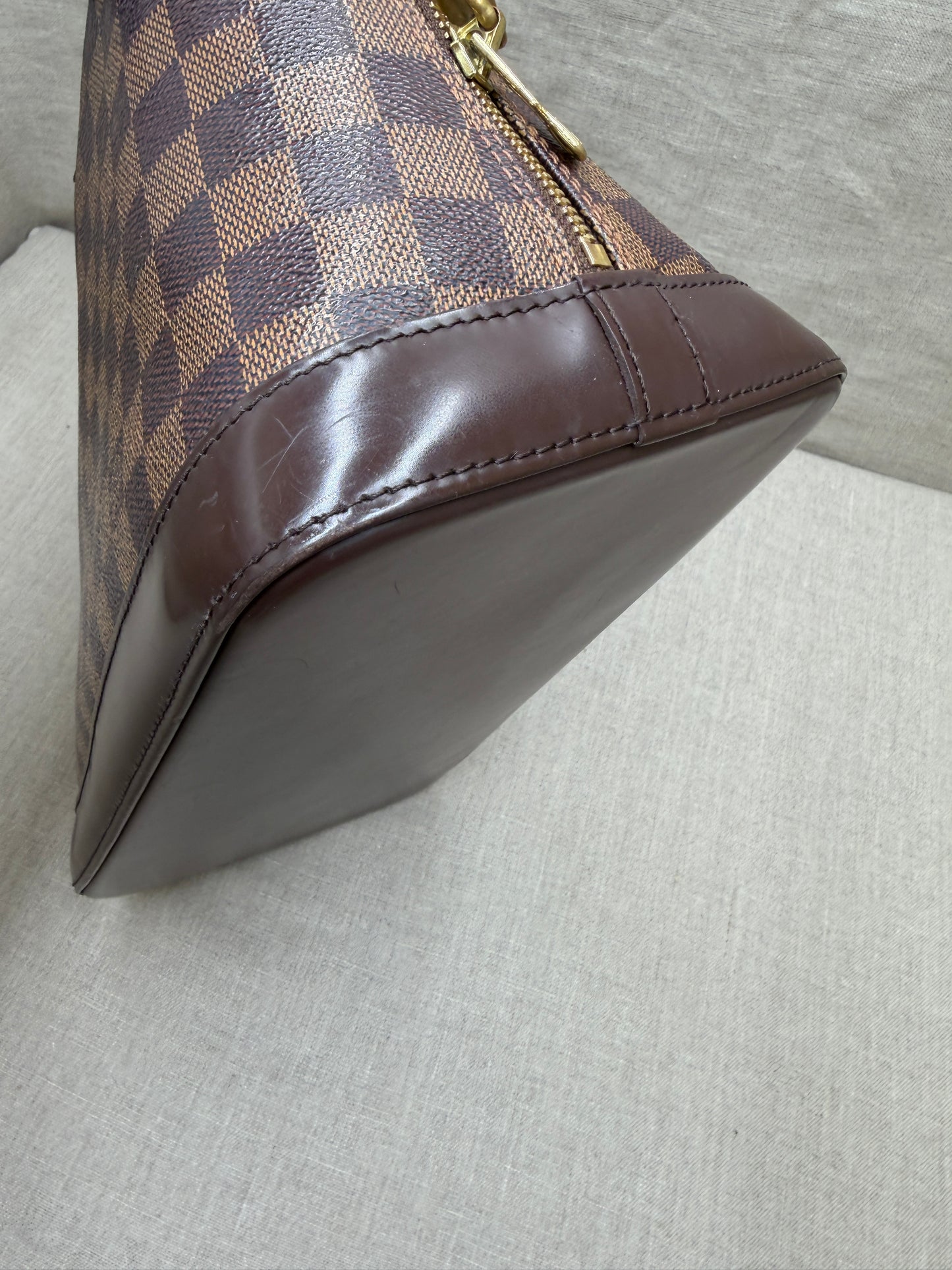 Louis Vuitton Alma Ebene PM