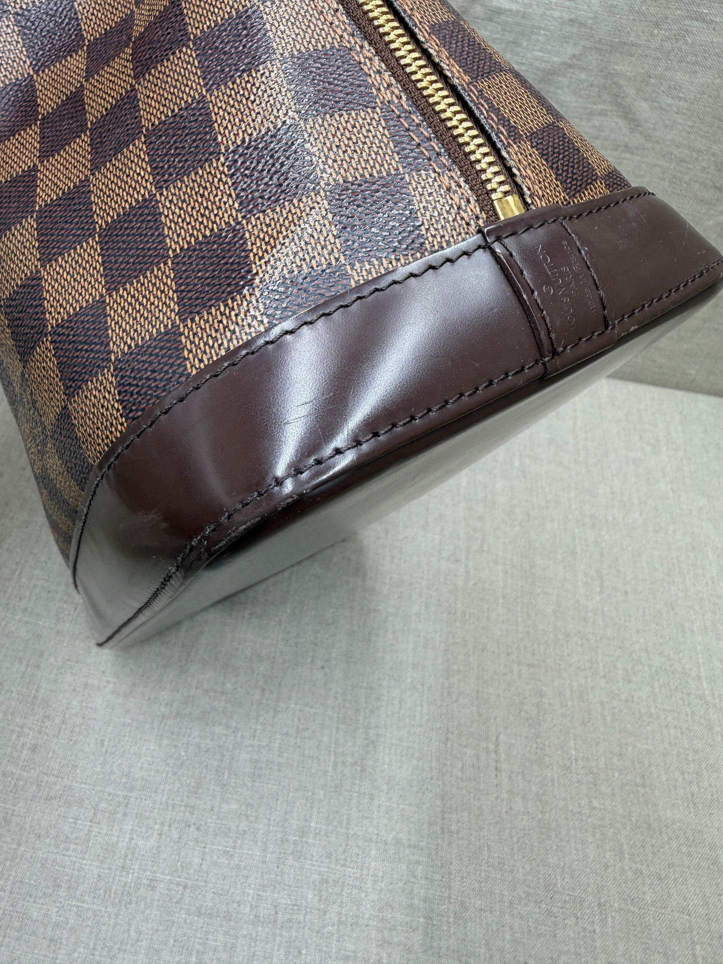 Louis Vuitton Alma Ebene PM