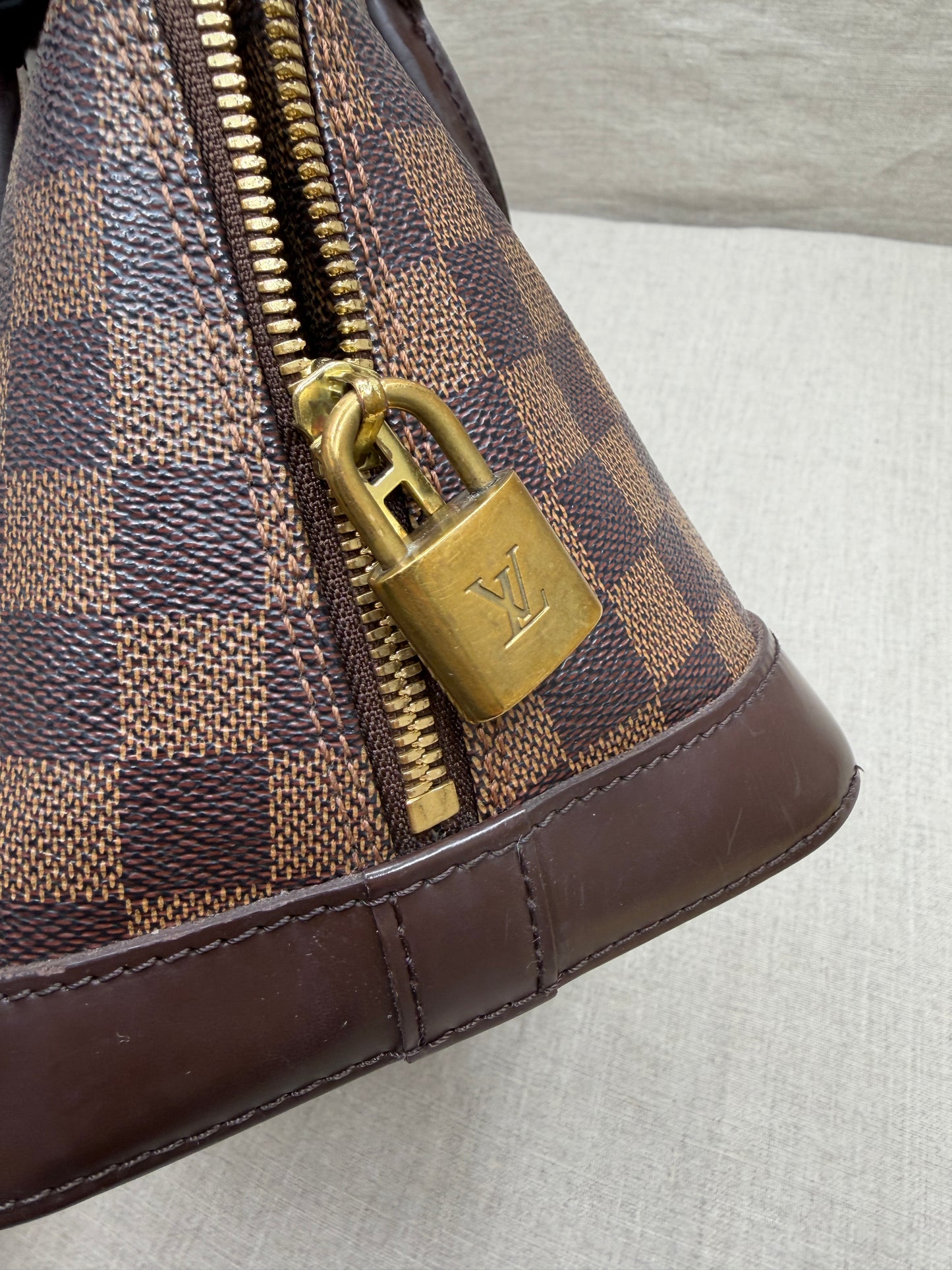 Louis Vuitton Alma Ebene PM