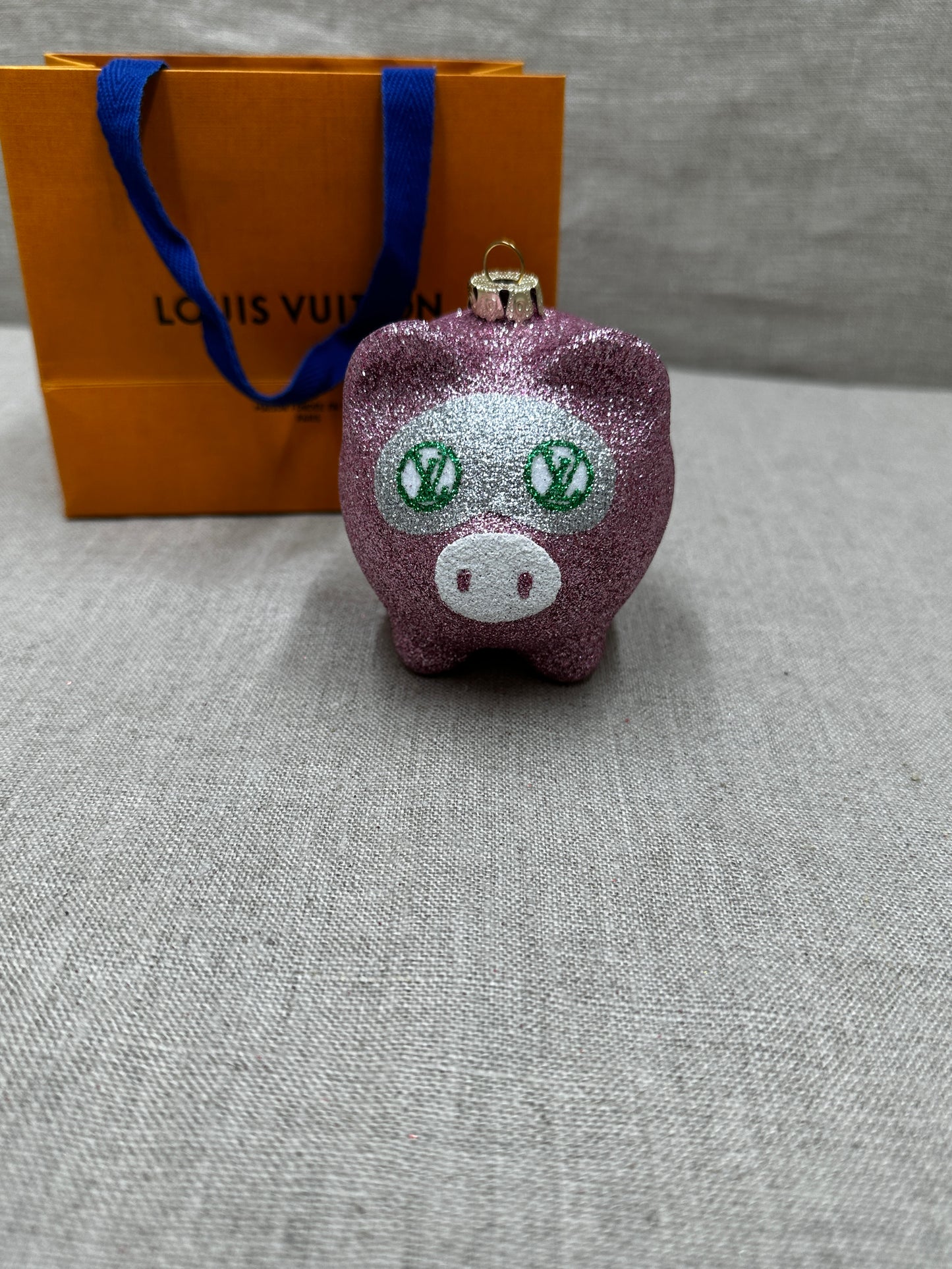 Louis Vuitton julgrans dekoration Julgris
