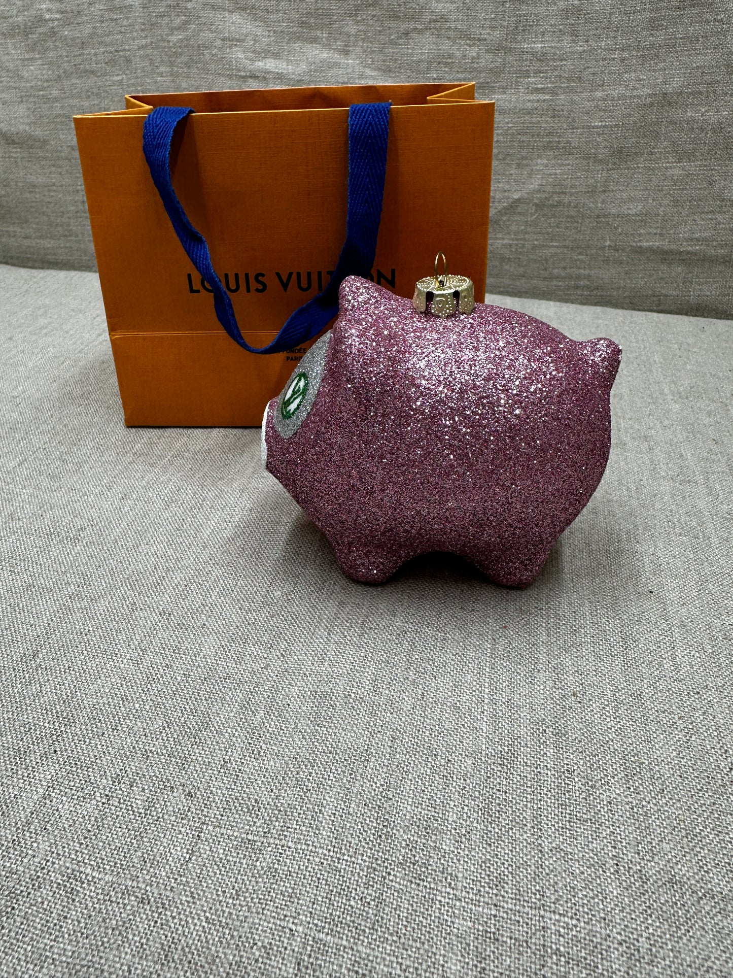 Louis Vuitton julgrans dekoration Julgris